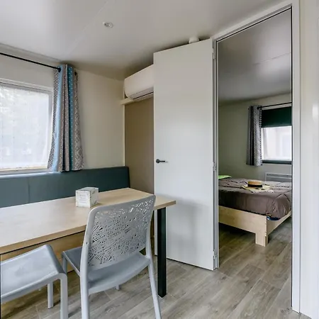 Camping Maeva Escapades L'arbre D'or **** 波讷地区帕朗提