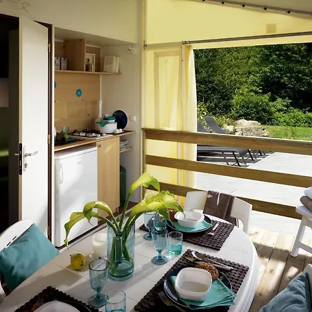 营地 Camping Maeva Escapades L'arbre D'or ****
