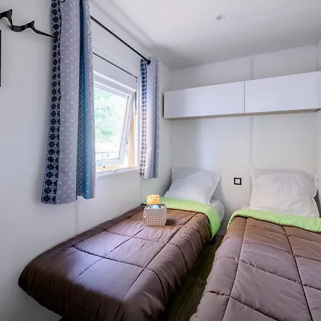 Camping Maeva Escapades L'arbre D'or **** 营地 *