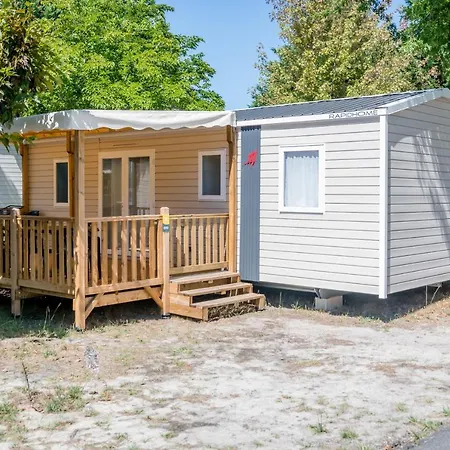 Camping Maeva Escapades L'arbre D'or **** 波讷地区帕朗提