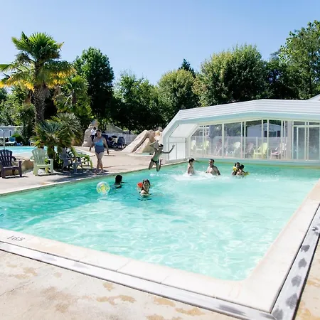 Camping Maeva Escapades L'arbre D'or **** 营地 *